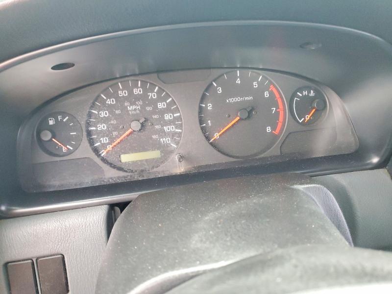 Photo 9 from auction – 2001 NISSAN FRONTIER K with VIN 1N6ED26Y21C330030