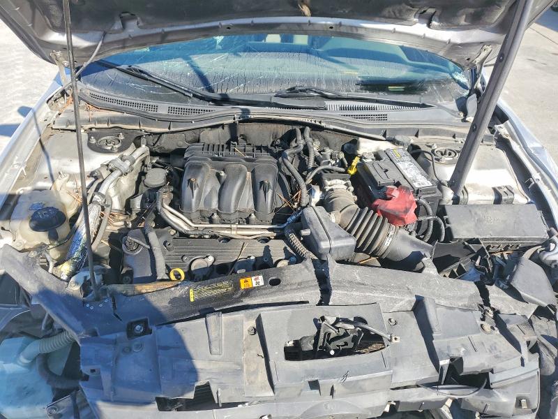Photo 11 from auction – 2012 FORD FUSION with VIN 3FAHP0HG3CR254151