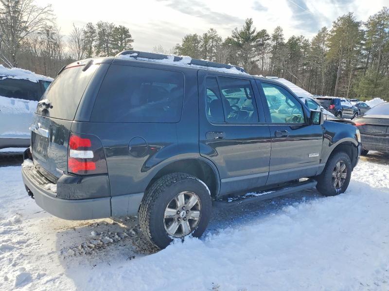 Photo 3 from auction – 2006 FORD EXPLORER X with VIN 1FMEU72E16UB17353