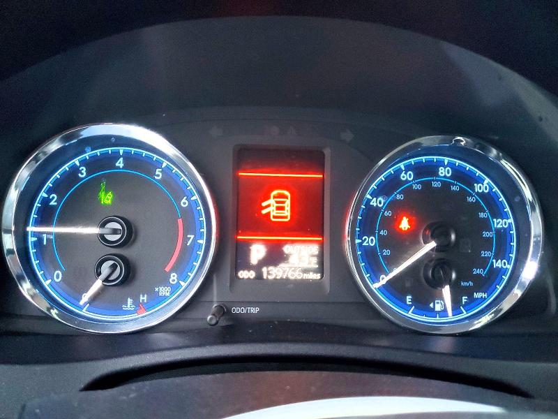 Photo 9 from auction – 2018 TOYOTA COROLLA L with VIN 2T1BURHE0JC972996
