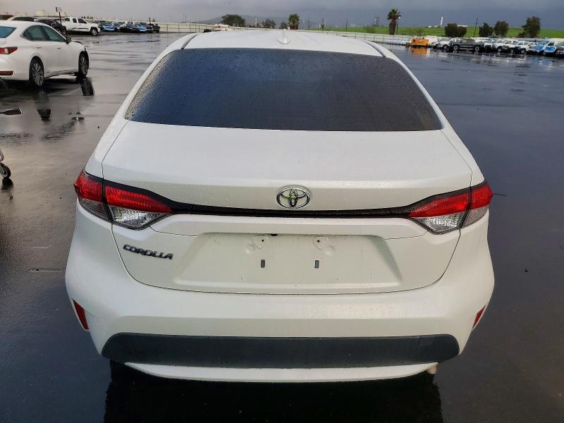 Photo 6 from auction – 2021 TOYOTA COROLLA LE with VIN JTDEPMAE0MJ134588