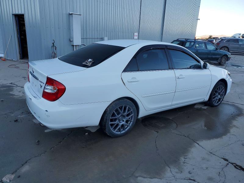 Photo 3 from auction – 2003 TOYOTA CAMRY LE with VIN 4T1BE30KX3U209980