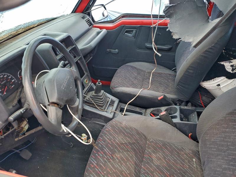 Photo 7 from auction – 1995 GEO TRACKER with VIN 2CNBE18U1S6925545