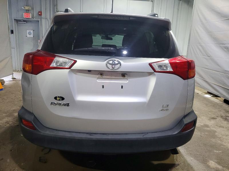 Снимка 6 от търг – 2015 TOYOTA RAV4 LE с VIN 2T3BFREV4FW240902
