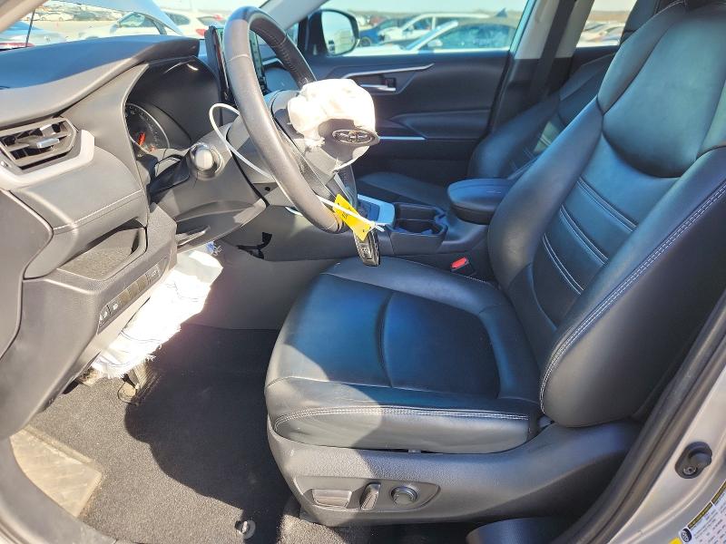 Photo 7 from auction – 2021 TOYOTA RAV4 XLE P with VIN 2T3C1RFV1MC108826