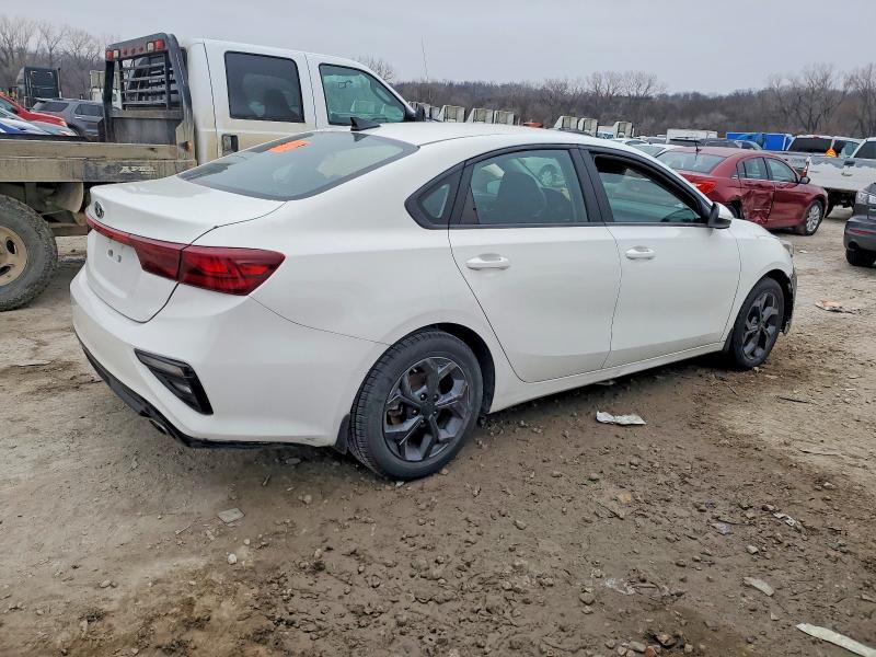 Photo 3 from auction – 2020 KIA FORTE FE with VIN 3KPF24AD5LE210246