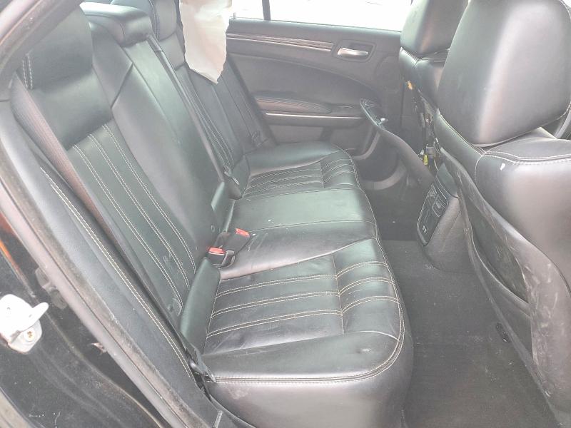 Photo 10 from auction – 2019 CHRYSLER 300 with VIN 2C3CCABG1KH516469