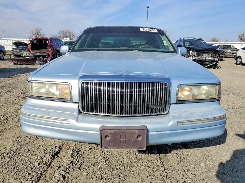 Photo 5 from auction – 1997 LINCOLN TOWN CAR E with VIN 1LNLM81WXVY659551