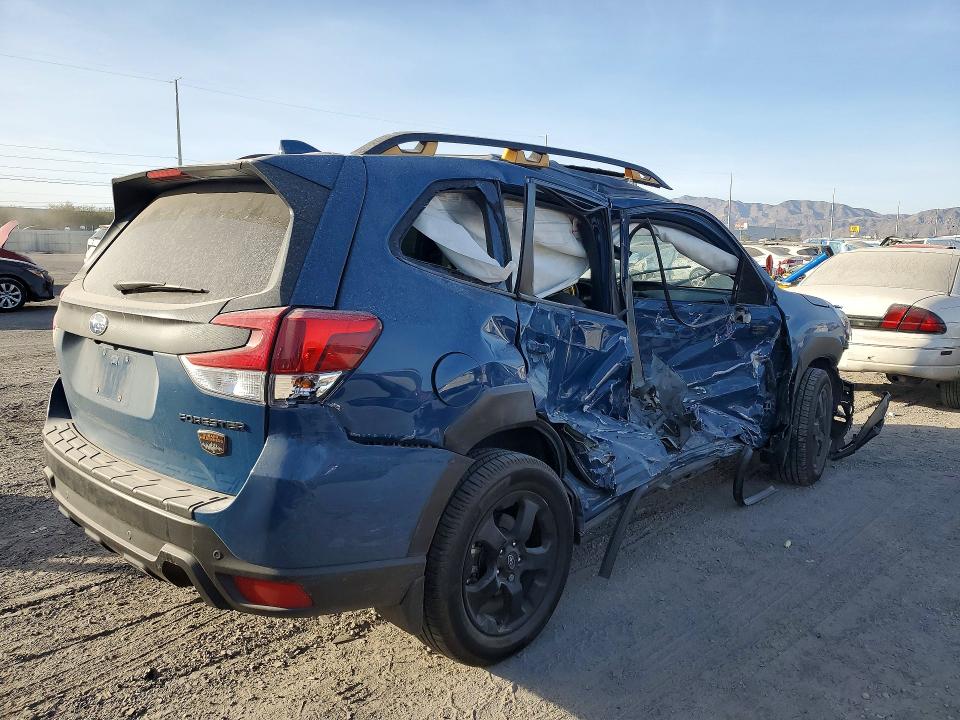 Photo 3 from auction – 2022 SUBARU FORESTER W with VIN JF2SKAMC7NH519117
