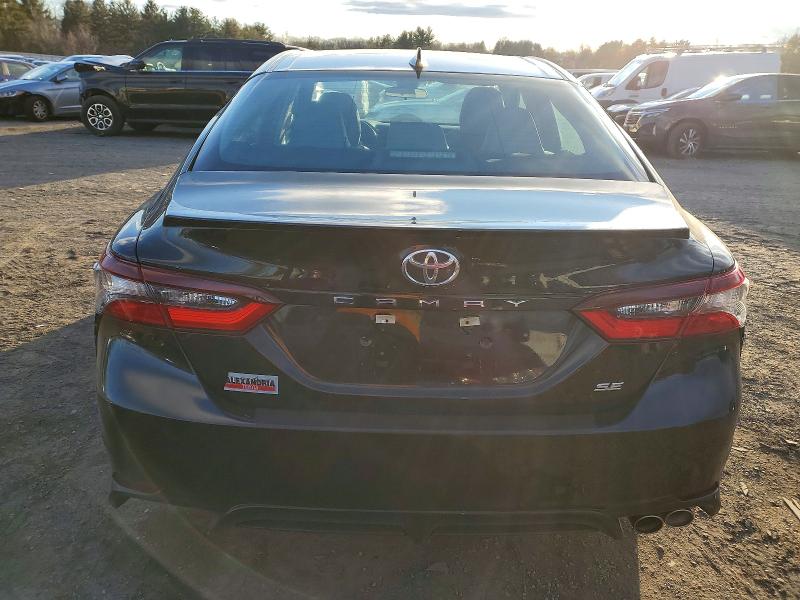 Photo 6 from auction – 2022 TOYOTA CAMRY SE with VIN 4T1G11AK3NU705937