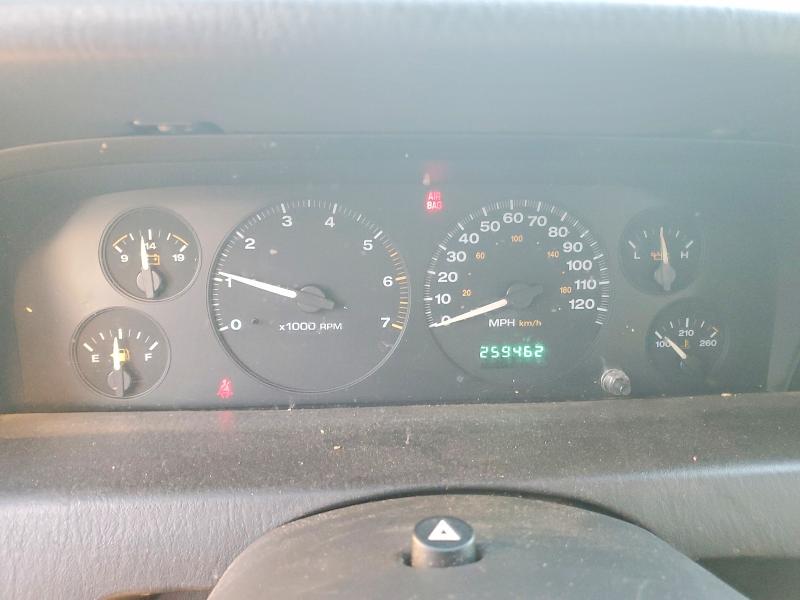 Photo 9 from auction – 2003 JEEP GRAND CHER with VIN 1J4GX48S93C550074