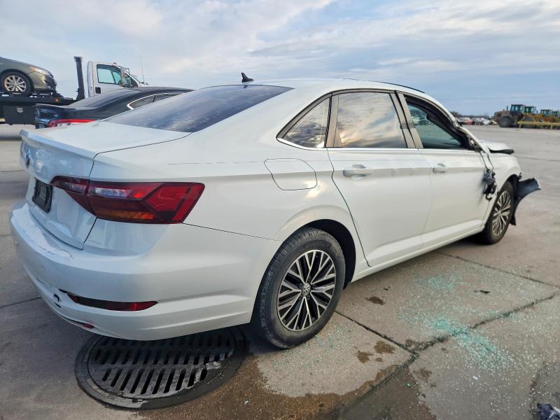 Photo 3 from auction – 2019 VOLKSWAGEN JETTA S with VIN 3VWC57BU3KM017900