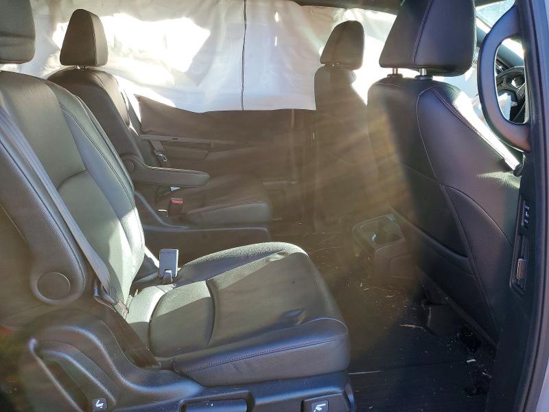 Photo 10 from auction – 2023 HONDA ODYSSEY with VIN 5FNRL6H73PB038773