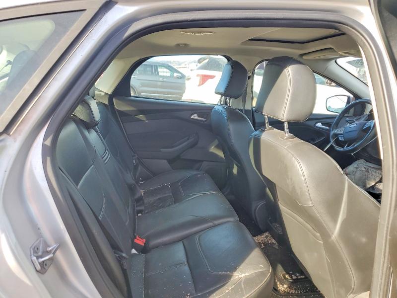 Photo 10 from auction – 2016 FORD FOCUS TITA with VIN 1FADP3N23GL351136