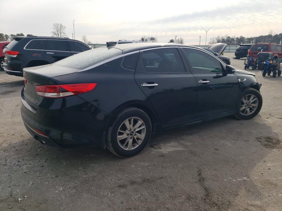 Photo 3 from auction – 2016 KIA OPTIMA with VIN 5XXGT4L37GG090193