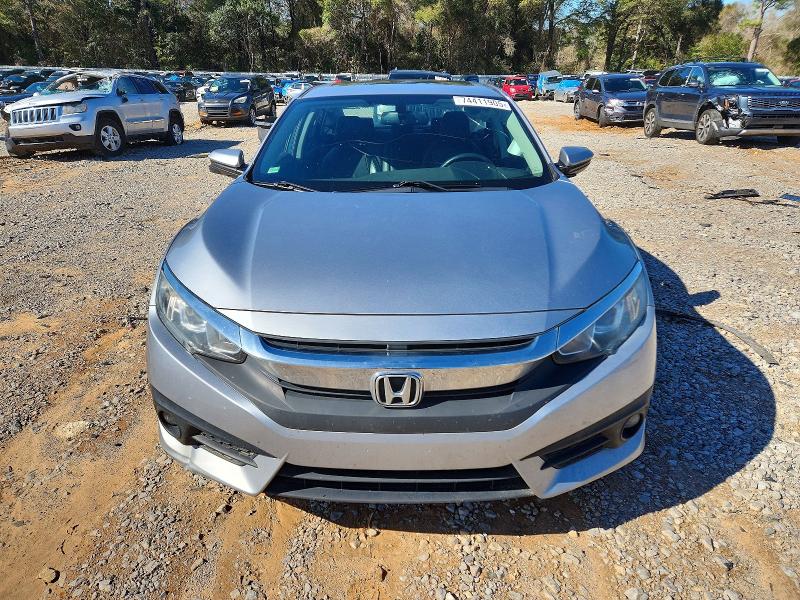 Photo 5 from auction – 2017 HONDA CIVIC EXL with VIN 19XFC1F75HE000302