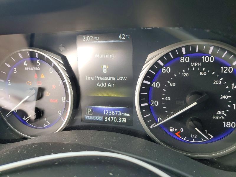 Photo 9 from auction – 2014 INFINITI Q50 BASE with VIN JN1BV7AR7EM698917
