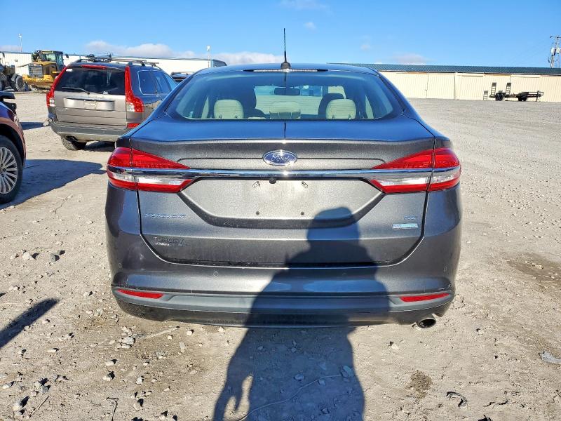 Photo 6 from auction – 2017 FORD FUSION SE with VIN 3FA6P0HD8HR328071
