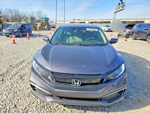 Photo 5 from auction – 2019 HONDA CIVIC with VIN 2HGFC2F67KH526604
