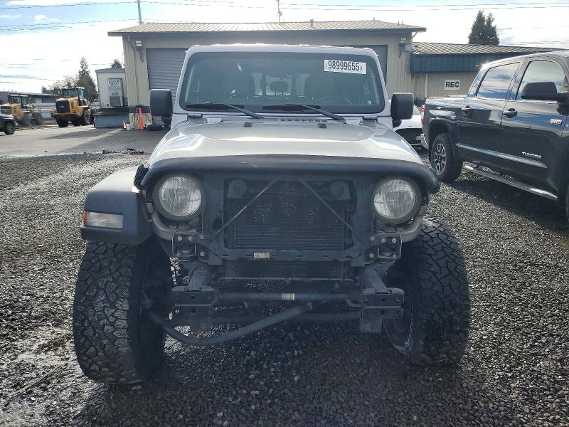 Photo 5 from auction – 2020 JEEP GLADIATOR with VIN 1C6HJTAG0LL184914
