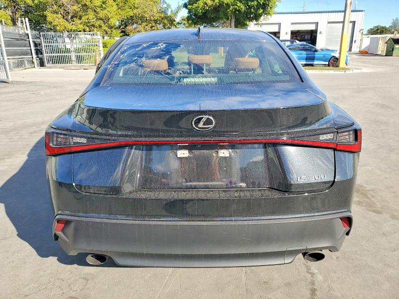 Photo 6 from auction – 2022 LEXUS IS with VIN JTHAA1D24N5122503