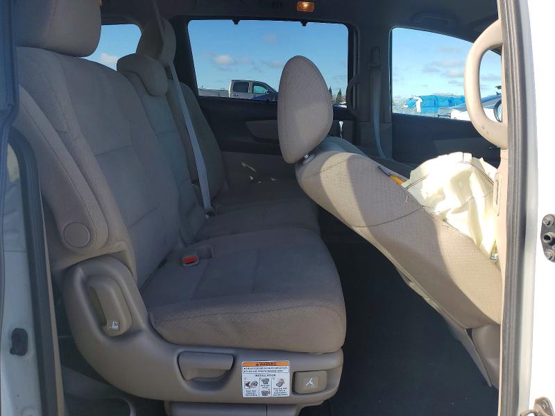 Photo 11 from auction – 2015 HONDA ODYSSEY with VIN 5FNRL5H44FB076849