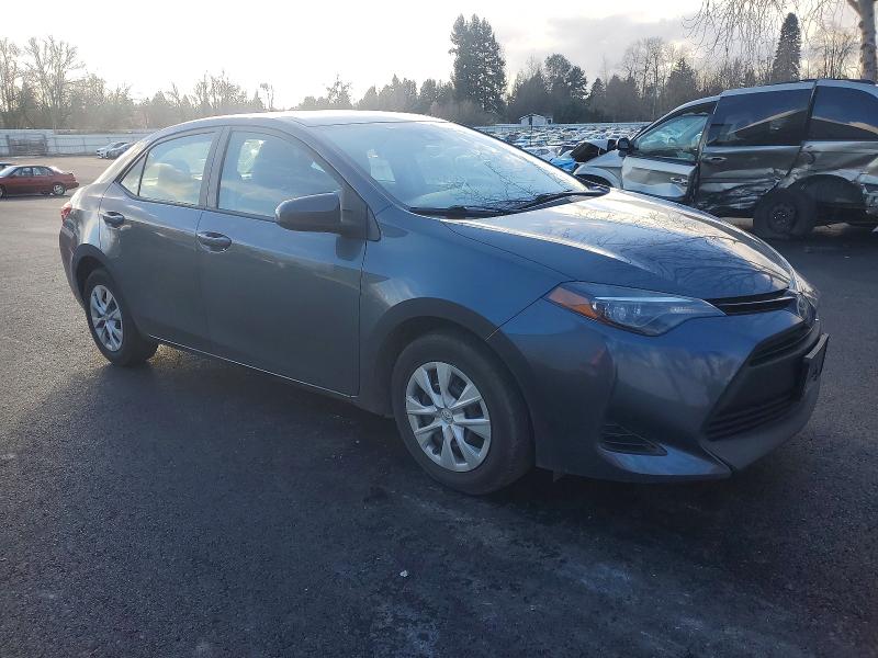 Photo 4 from auction – 2018 TOYOTA COROLLA with VIN 2T1BURHEXJC981186
