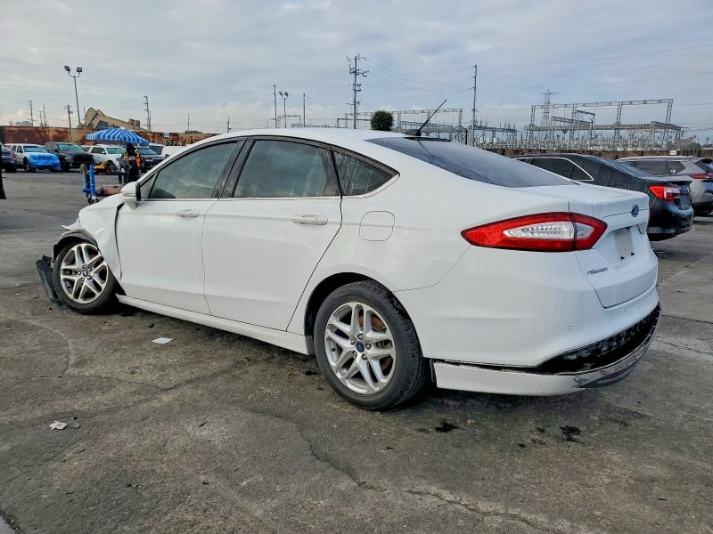 Photo 2 from auction – 2016 FORD FUSION SE with VIN 3FA6P0H73GR122973