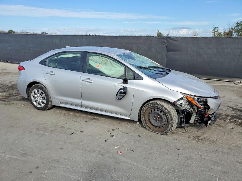 Photo 4 from auction – 2020 TOYOTA COROLLA LE with VIN JTDEPRAE8LJ076340
