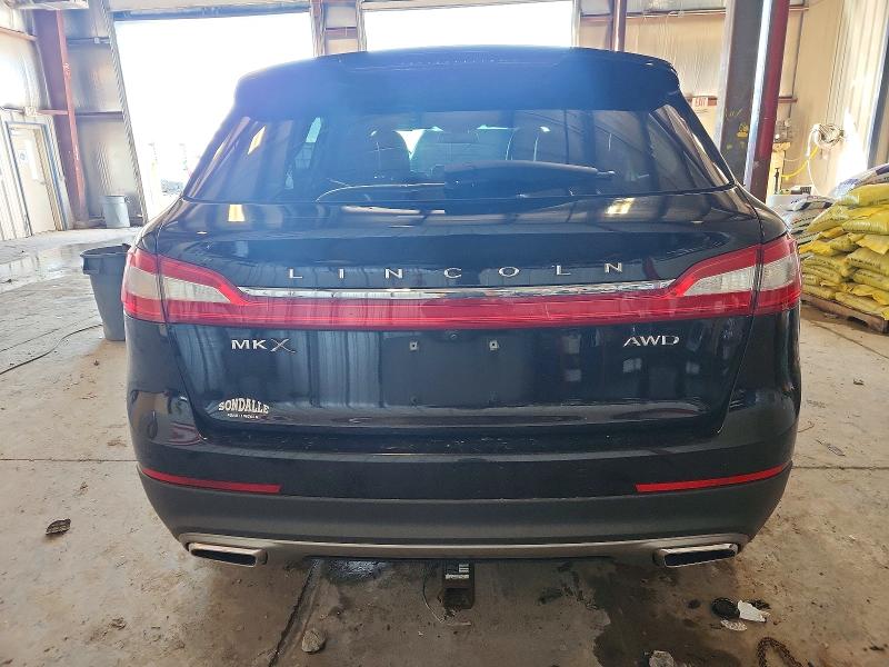 Photo 6 from auction – 2016 LINCOLN MKX RESERV with VIN 2LMTJ8LR3GBL67132