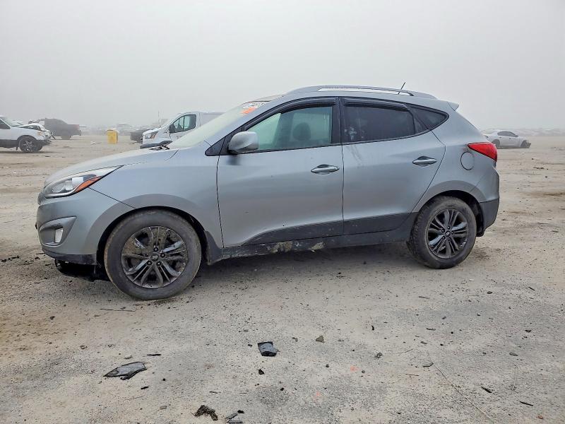HYUNDAI TUCSON LIM 2015 with VIN KM8JUCAG7FU117769 - Photo from auction