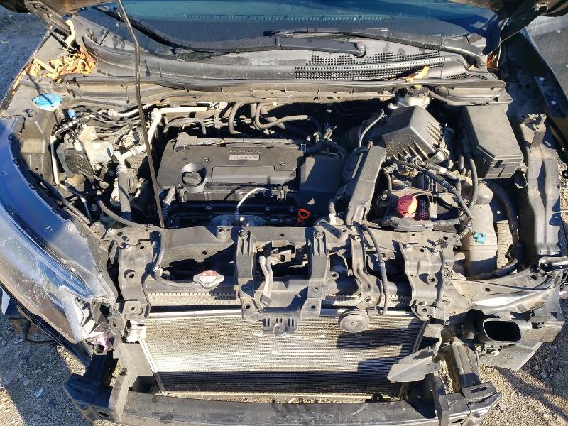 Photo 12 from auction – 2016 HONDA CR-V with VIN 2HKRM3H32GH547814