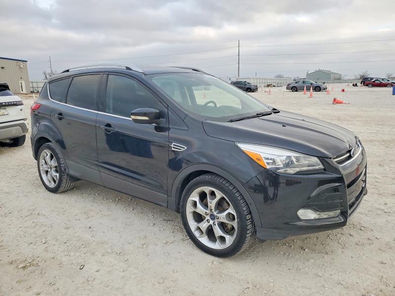 Foto 4 de la subasta – 2013 FORD ESCAPE con VIN 1FMCU0J94DUB28413