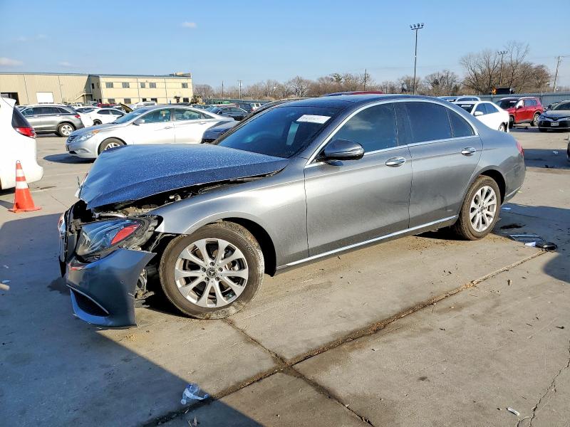 MERCEDES-BENZ E 2018 with VIN WDDZF4KB4JA295407 - Photo from auction