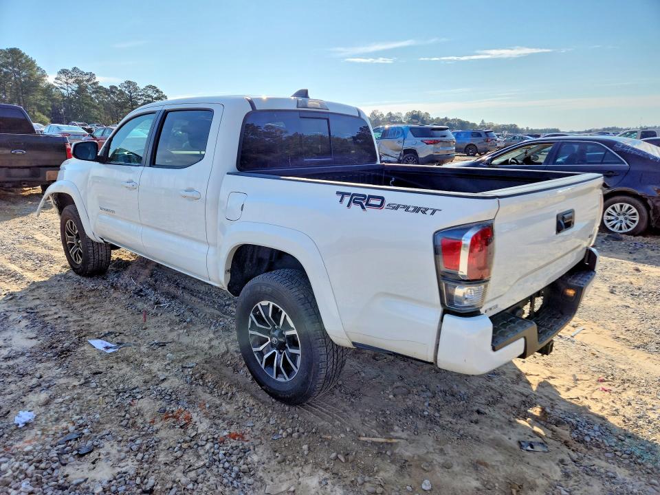 Photo 2 from auction – 2023 TOYOTA TACOMA with VIN 3TMAZ5CN3PM215930