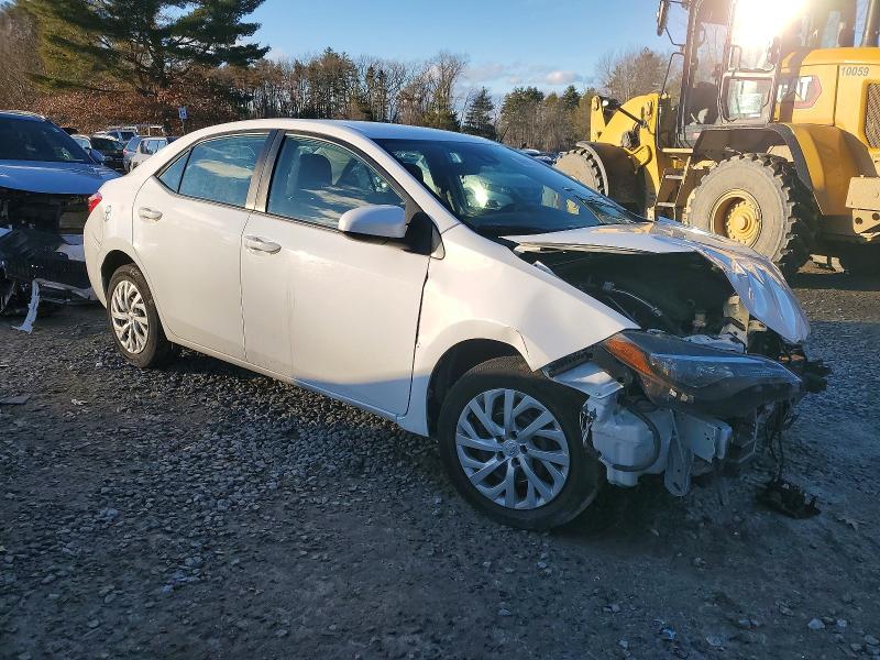 Photo 4 from auction – 2018 TOYOTA COROLLA with VIN 5YFBURHE2JP838376