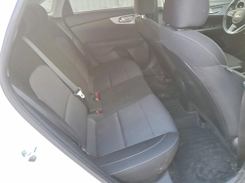 Photo 10 from auction – 2022 KIA FORTE with VIN 3KPF24AD3NE499064
