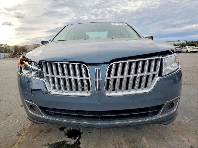 Photo 5 from auction – 2012 LINCOLN MKZ with VIN 3LNHL2GC3CR826668
