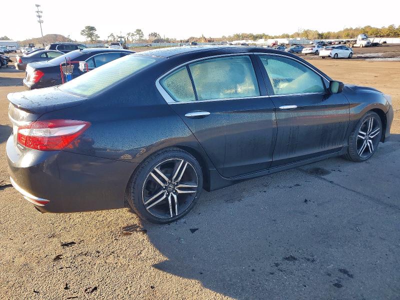 Photo 3 from auction – 2017 HONDA ACCORD with VIN 1HGCR2F52HA277466