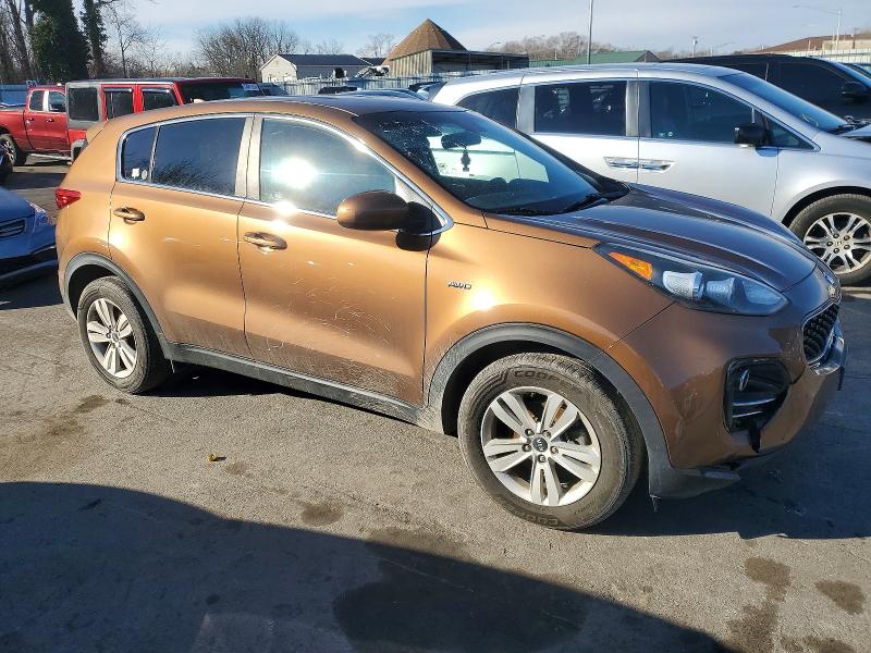 Photo 4 from auction – 2018 KIA SPORTAGE L with VIN KNDPMCAC1J7440153