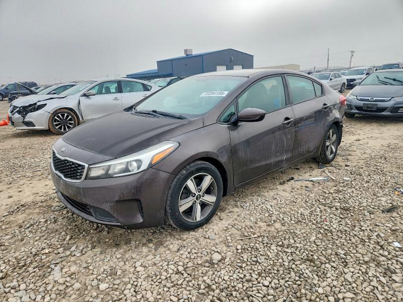 KIA FORTE LX 2018 с VIN 3KPFL4A75JE214849 - Фото с аукциона