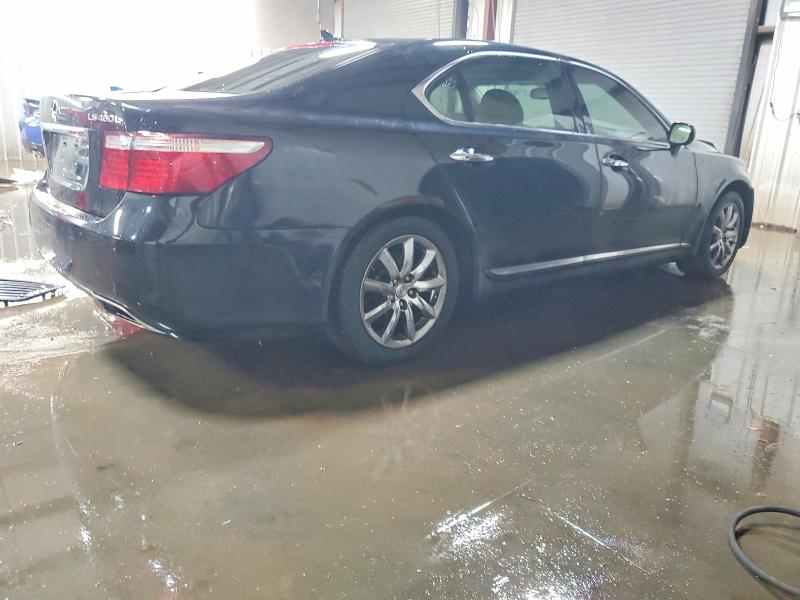 Photo 3 from auction – 2007 LEXUS LS 460L with VIN JTHGL46F175017491