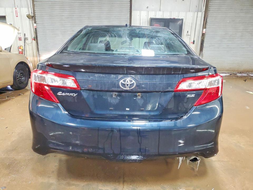 Photo 6 from auction – 2014 TOYOTA CAMRY with VIN 4T1BF1FK0EU754193