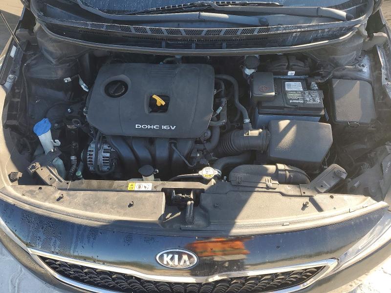 Photo 11 from auction – 2017 KIA FORTE LX with VIN 3KPFL4A78HE023727
