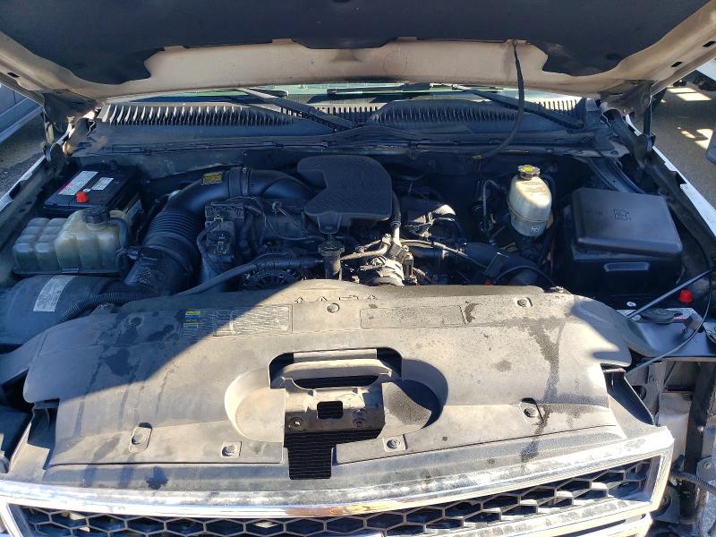 Photo 11 from auction – 2006 CHEVROLET SILVERADO with VIN 1GBJC34D06E235119