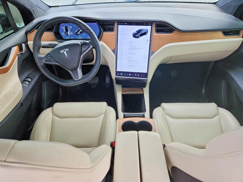 Photo 8 from auction – 2020 TESLA MODEL X with VIN 5YJXCAE2XLF302942