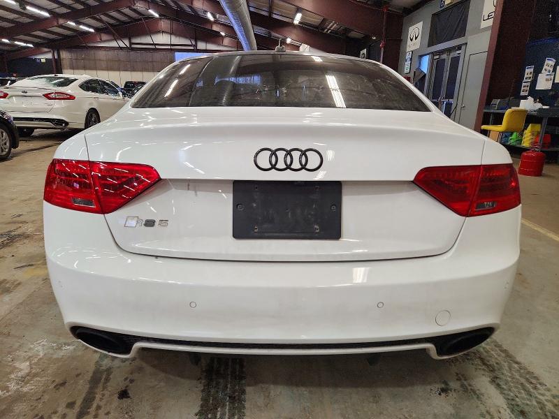 Photo 6 from auction – 2013 AUDI RS5 with VIN WUAC6AFR0DA900133