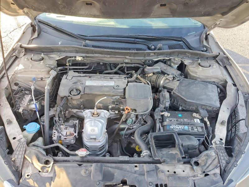 Photo 11 from auction – 2015 HONDA ACCORD with VIN 1HGCR2F35FA124222