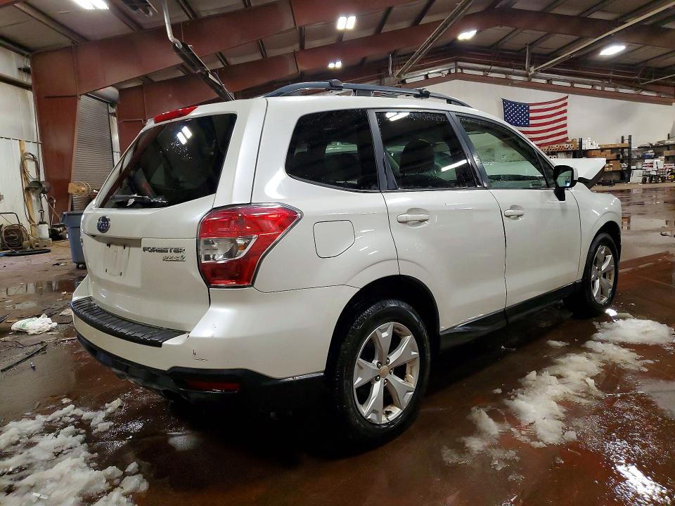 Photo 3 from auction – 2015 SUBARU FORESTER 2 with VIN JF2SJADCXFH814006
