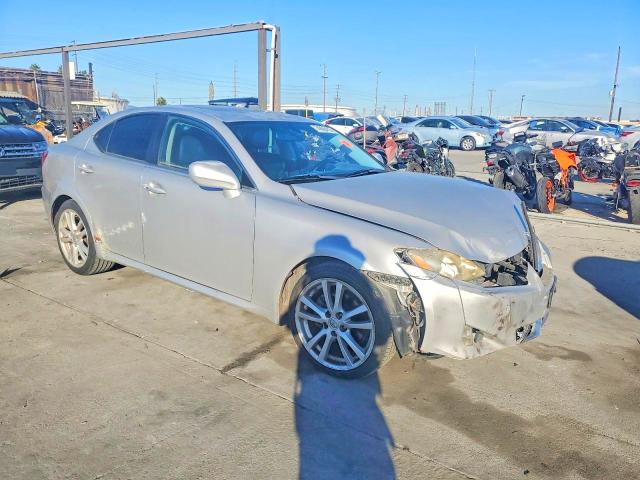 Photo 4 from auction – 2007 LEXUS IS 250 with VIN JTHBK262675042997